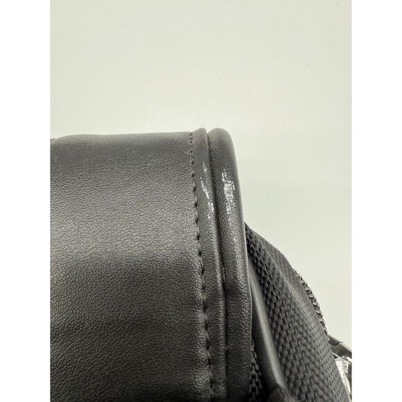 KENNETH COLE REACTION, BLACK MESSENGER/LAPTOP WORK BRIEFCASE BAG - Picture 13 of 15